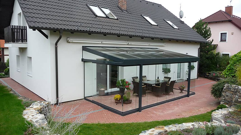 Terrassenüberdachung aus Echtglas von Glasbau Brehm